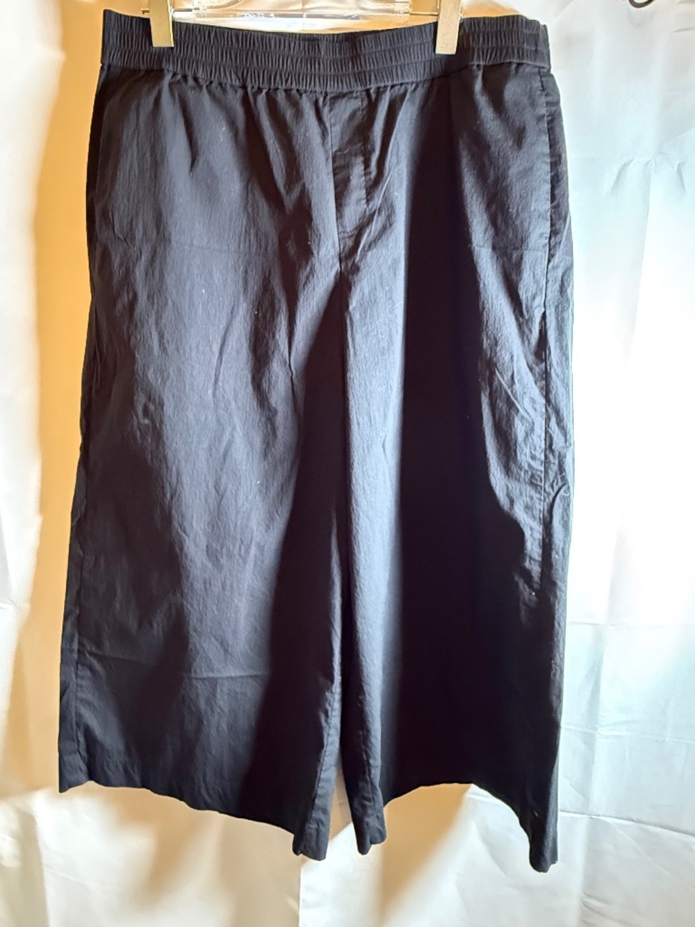 On 34th Black Culotte-Style Pants (XL)
